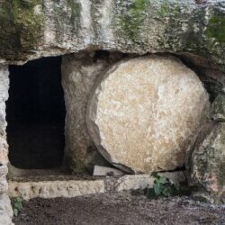 When Do We Celebrate The Resurrection?